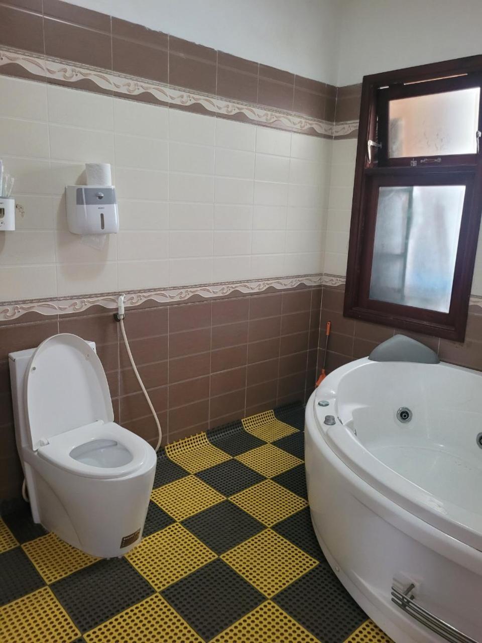 Hostel Ngoc Lien Tuy Hoa Luaran gambar